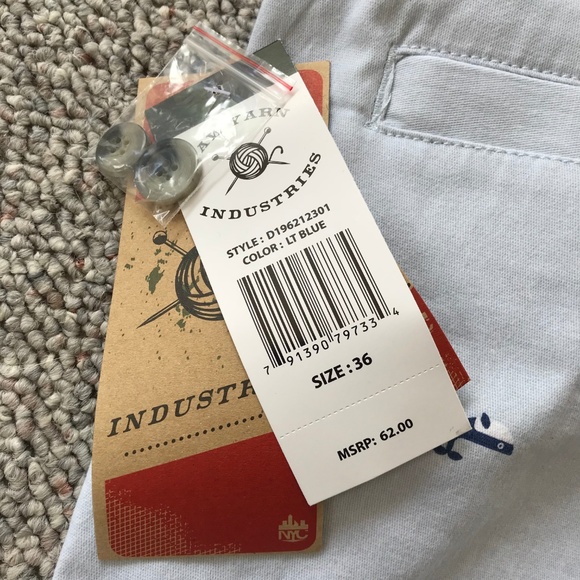 Men's Casual Whale Print Stretch Twill Shorts - Picture 6 of 6